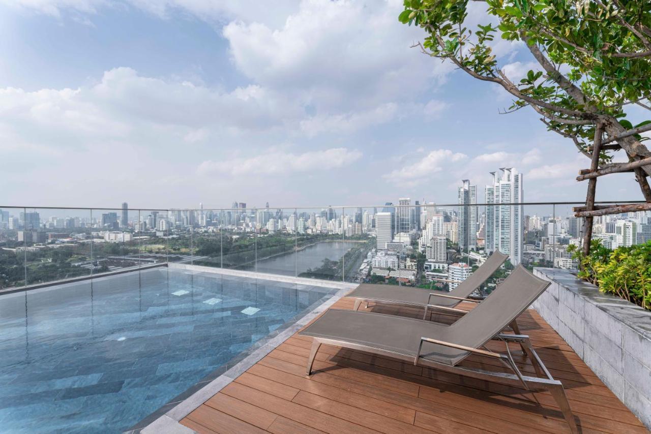 Wyndham Bangkok Queen Convention Centre Exterior photo
